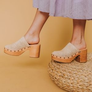 ✨SOLD on other platform ✨ Free People Claudia Crochet Clogs EU 40